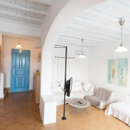 Dreamscape Cozy 3-bedroom Mykonos Hideaway Apartment Ano Mera