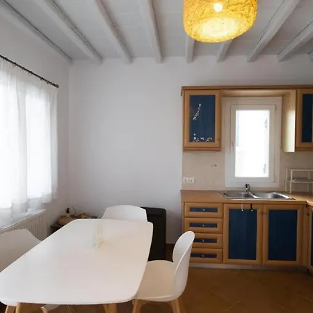 Dreamscape Cozy 3-bedroom Mykonos Hideaway Apartment