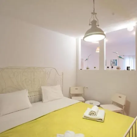 Dreamscape Cozy 3-bedroom Mykonos Hideaway * Ano Mera